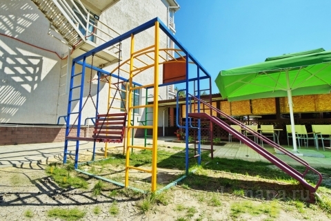 детская площадка в пансионате.JPG